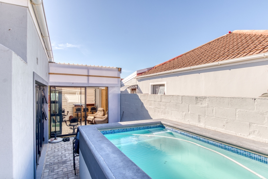 3 Bedroom Property for Sale in Fairview Golf Estate Western Cape